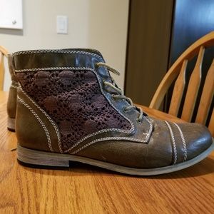 Brown Lace-Up Booties